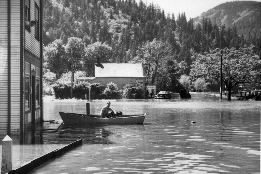 Corner of Esplanade and Hot Springs Road in Harrison Hot Springs. Docks on the right and Red and White buildings on the left. Car parked at the Inkman Store. Man in boat. Image courtesy of The Agassiz-Harrison Historical Society #1997.049.009 (P5161) Corner of Esplanade and Hot Springs Road in Harrison Hot Springs. Docks on the right and Red and White buildings on the left. Car parked at the Inkman Store. Man in boat. Image courtesy of The Agassiz-Harrison Historical Society #1997.049.009 (P5161)